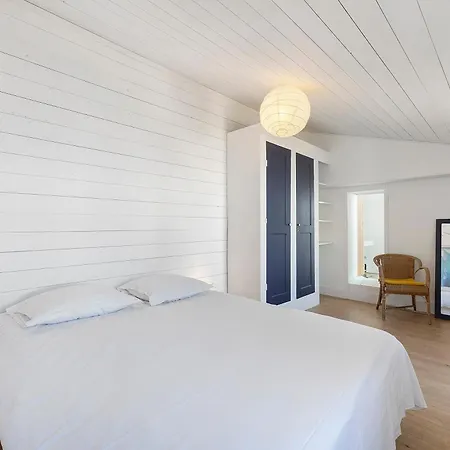 Hébergement de vacances La Maison Pierres Et